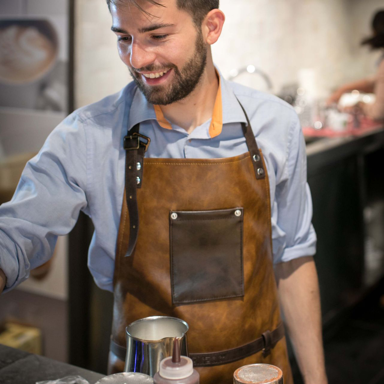 Barmanská zástera hnedý kožený vzhľad 